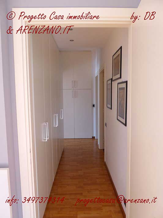 Casa con corridoio Arenzano